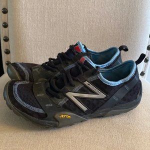 New Balance Womens Minimus 10 V1 8.5